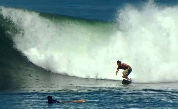 サーフムービー：Andy Irons in Indo