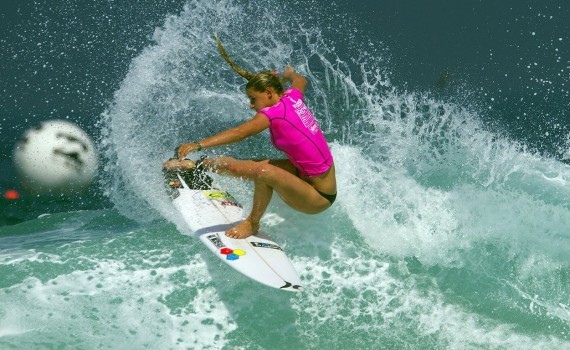 サーフムービー：Lakey Peterson Dominates Round 3 of Rio Women’s Pro