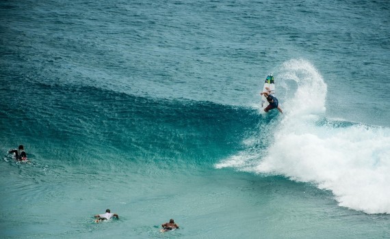 サーフムービー：Golden Tales: Quiksilver Pro Gold Coast Freesurf Sessions