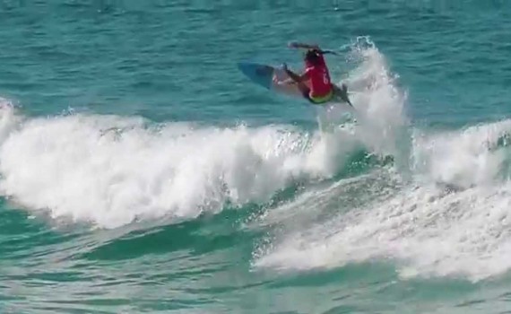 サーフムービー：SILVANA LIMA BEST AIR in womens competition Quiksilver Pro Gold Coast 2015