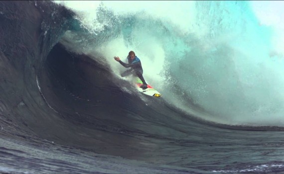 サーフムービー：Heat Of The Year Pipe Masters 2015