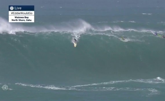 サーフムービー：Mason Ho Suffers Terrifying Wipeout