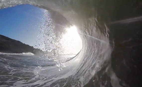 サーフムービー：One day… One wave – 2nd | Edouard Delpero in the barrel